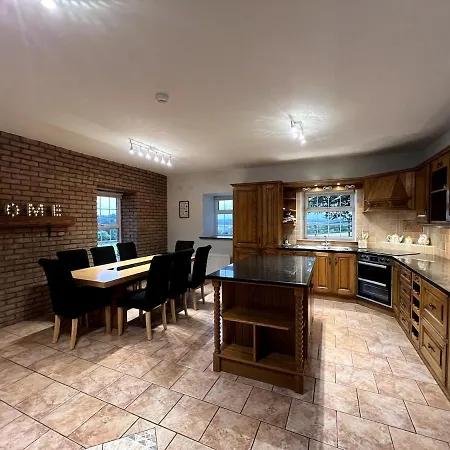 Stone House , Boyne Valley Views