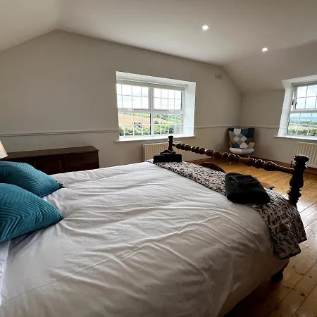 Stone House , Boyne Valley Views * Donore (Meath)