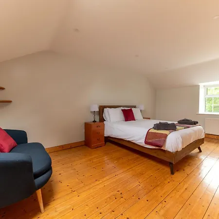 Stone House , Boyne Valley Views
