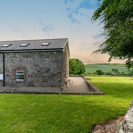 Stone House , Boyne Valley Views بيت للعطل *