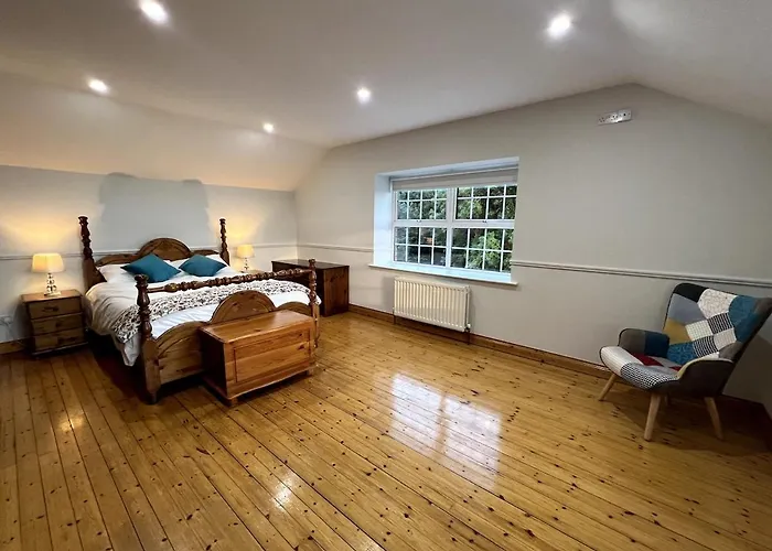 Stone House , Boyne Valley Views